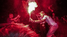 Zlíntí fotbalisté slaví vítzství v domácím poháru. Na snímku Milan venger...