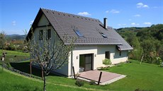 Kopcovitá krajina se novým obyvatel�m Vala�ska zalíbila tak, �e se zde rozhodli...