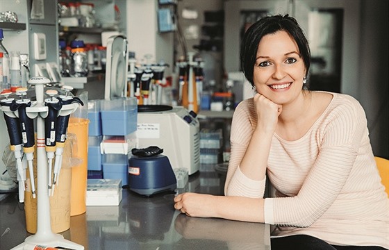 Zuzana Kečkéšová, bioložka z Ústavu organické chemie a biologie