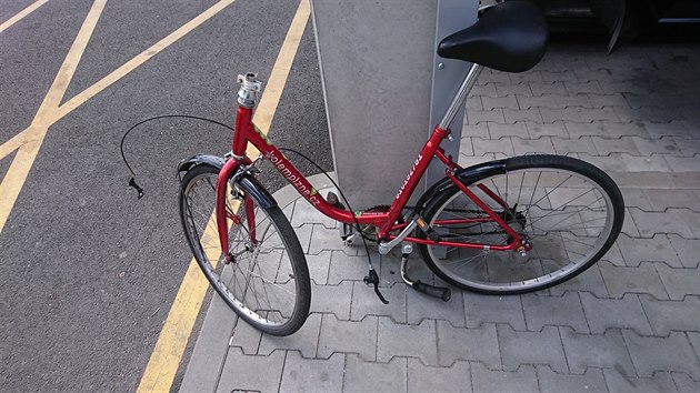 Nkolik kol vyuívaných Plzeany pomocí bike-sharingu nkdo úmysln pokodil.