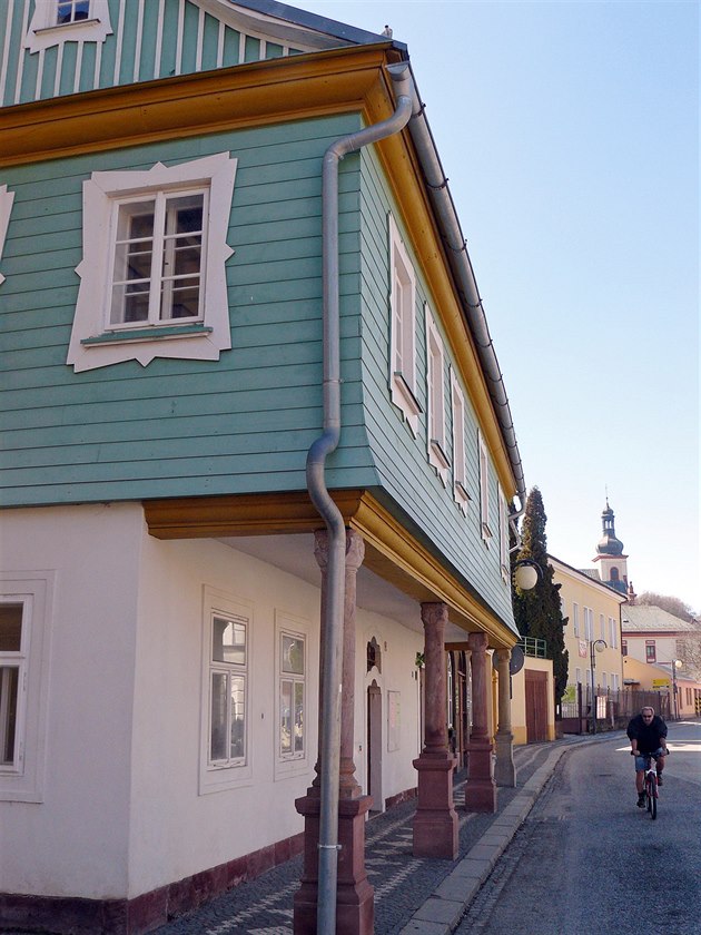 Historická radnice ve Vrchlabí.