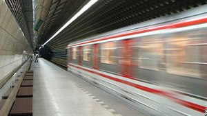 Úžasná vize pražského metra. Jak mělo vypadat?