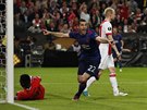 Henrik Mhitarjn z Manchesteru United slaví gól do sít Ajaxu ve finále Evropské...