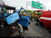 Nehoda na konci dálnice D1 na Chodov.