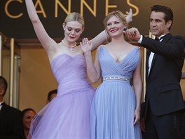 Některé z nejromantičtějších modelů v Cannes tradičně předvedla herečka Elle...