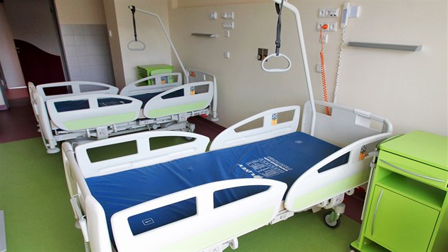 Nov vybudovan prostory lkov sti kardiologickho oddlen karlovarsk nemocnice.