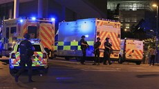Exploze zasáhla koncertní halu v Manchesteru (23. kv�tna 2017).