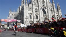 Tom Dumoulin v závrené asovce na Giru