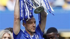 John Terry, kdy se louil s Chelsea jako hrá. 