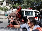 Zrann po explozi v diplomatick tvrti v Kbulu (31. kvtna 2017).