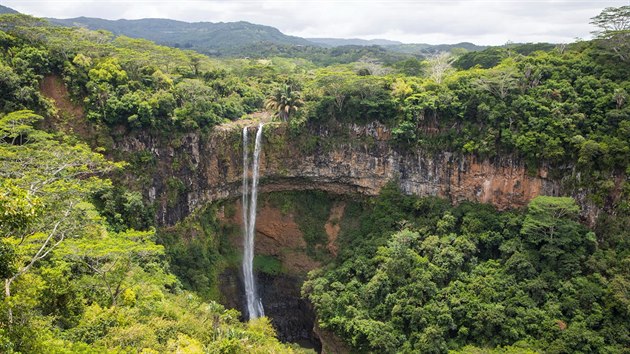 Vodopd Chamarel v nrodnm parku Black River Gorges