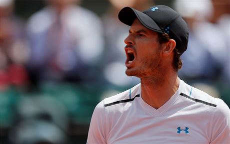 Kik. Brit Andy Murray v semifinále French Open proti Stanu Wawrinkovi.