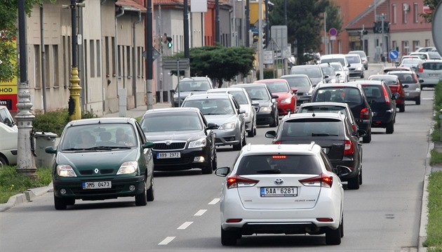 Olomoucká ulice v Prostjov, která slouí mimo jiné jako výpadovka na Olomouc,...