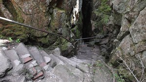 Vlčí jámy na Karlovarsku skrývají jeskynní led