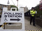 Britové volili v pedasných parlamentních volbách. (8.6. 2017)