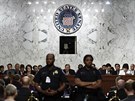 Senátní komise den ped Comeyem vyslechla éfy amerických tajných slueb (7....