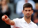 Obhájce titulu Novak Djokovi postoupil do tetího kola Roland Garros po...