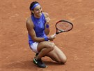 Caroline Garciaová slaví vítzství ve tetím kole Roland Garros.