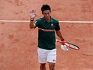 Japonec Kei Niikori se raduje z postupu do tvrtého kola Roland Garros.