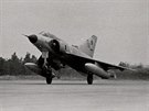 Izraelská stíhaka Mirage III bhem estidenní války
