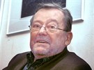 Pekladatel a bývalý primátor Prahy Jaroslav Koán na snímku z bezna 2004.