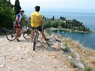 Italské jezero Garda si oblíbili cyklisté na horských kolech