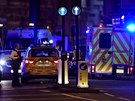 Policie zasahuje po útoku v centru Londýna (4. ervna 2017).