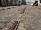 Tramvajová kolej v centru Olomouce, kterou nyní kvli opravám peruují ulové...