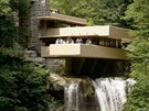 Slavn dm nad vodopdem od architekta Franka Lloyda Wrighta navtv kad rok...
