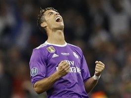 DOKZAL JSEM TO. Cristiano Ronaldo z Realu Madrid po triumfu v Lize mistr.