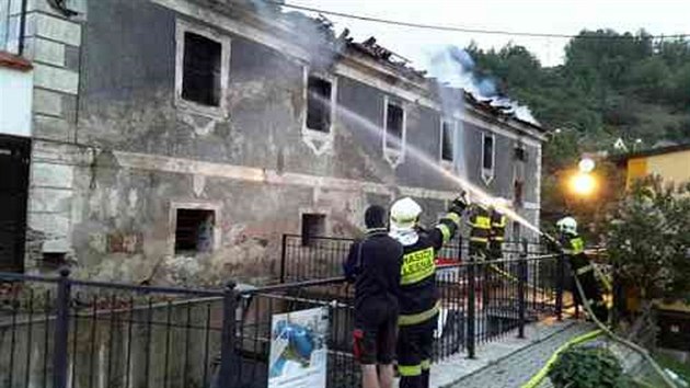 Non por poniil neobydlenou budovu bvalho vodnho mlnu ve Vranov nad Dyj, kter je na seznamu sttnch nemovitch pamtek. koda doshla piblin milionu a pl korun.