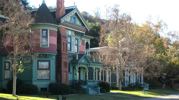 Halův dům patří k nejfotografovanějším stavbám ve „viktoriánské“ čtvrti.