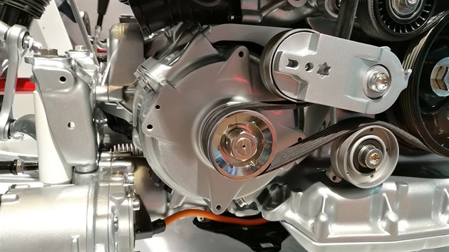 Motor Audi 3.0 TFSI v mild-hybridnm proveden pro nov Audi A8