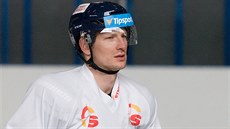 Obránce Ladislav Šmíd se zapojil do tréninku libereckých hokejistů.