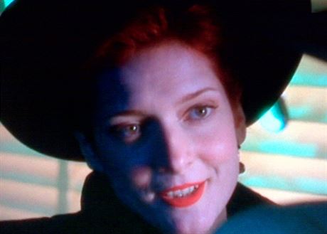 Hereka Glenne Headlyová ve filmu Dick Tracy