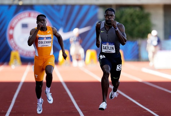 Justin Gatlin (vpravo) a Christian Coleman.