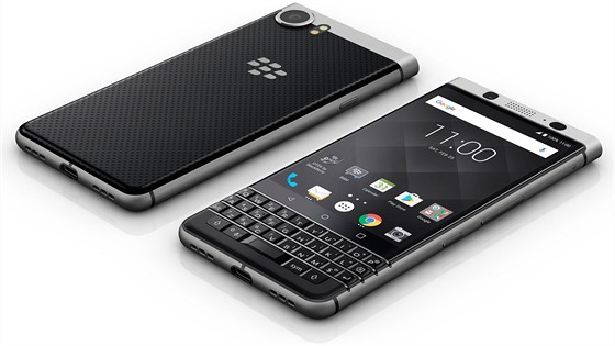 BlackBerry KEYone s mechanickou klávesnicí je jediným pístrojem svého druhu