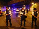 Policie uzavela oblast poblí Finsbury Park v Londýn (19. ervna 2017)