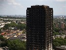 Vový dm Grenfell Tower eká po poáru demolice.