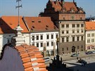 Historické centrum Plzn s renesanní radnicí