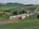 Na posledním budovaném úseku z Erfurtu do Ebensfeldu stráví vlak tém polovinu...