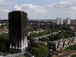 Vový dm Grenfell Tower eká po poáru demolice.