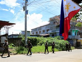 Filipnsk armda postupn dobv Marawi zpt (17. erven 2017).