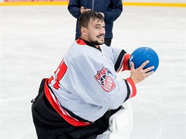 Jakub Kovář na soustředění v hokejové hale v Písku