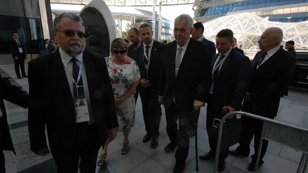 Prezident Milo Zeman otevel esk pavilon na mezinrodn vstav Expo 2017 v kazask Astan.