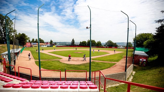 Hlavn hit baseballov Techniky Brno na Krav hoe.