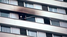 Pi poáru praského hotelu Olympik v kvtnu 1995 zemelo osm lidí. Hoet...
