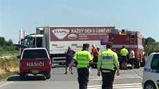 Motorká nepeil sráku s náklaákem v Jirnech(19.6.2017)