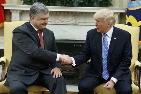 Americký prezident Donald Trump se setkal s ukrajinským prezidentem Petro...