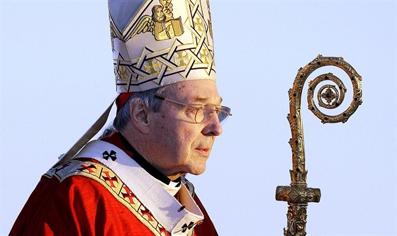 Australskému kardinálu Georgi Pellovi soudy uložili za zneužívání šest let...